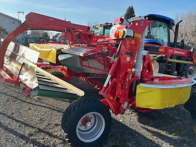 Gallery image 2 for New 2023 Pottinger NOVACAT 3507 T Disc Mower Conditioner