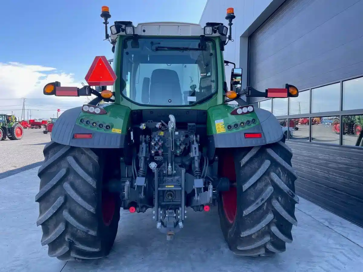 Gallery image 2 for 2022 Fendt 516 VARIO Tractor