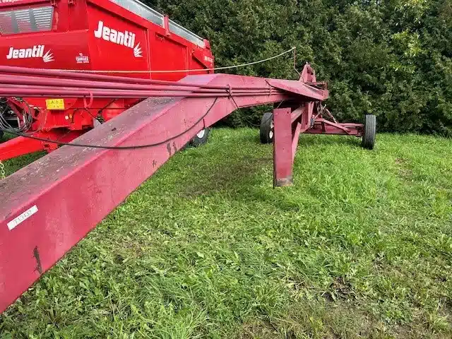 Gallery image 2 for Used Scotts 18 Blade