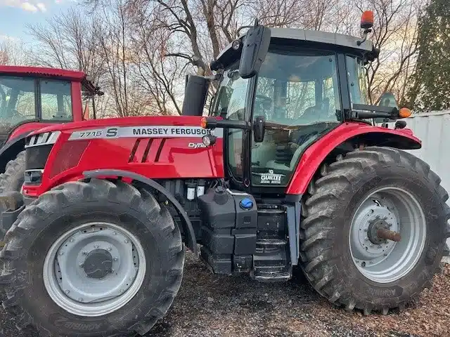 Image pour Usagé 2021 Massey Ferguson 7715S Tracteur