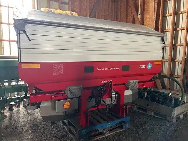 Used Kverneland EXACTA TL GEOSPREAD 3450 Spreader - Fertilizer