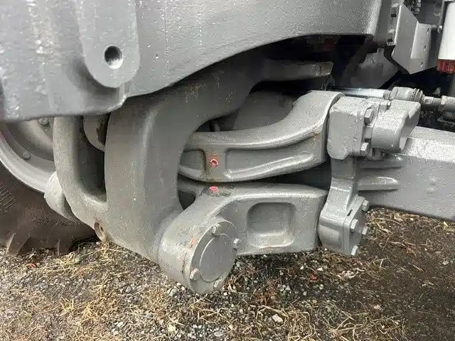 Photo de la Galerie 2 pour Massey Ferguson 7624 Tracteur