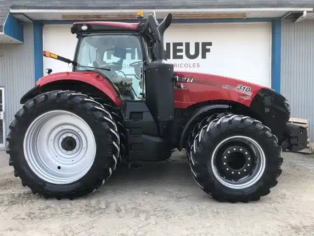 Gallery image 2 for Used 2020 Case IH MAGNUM 310 AFS CONNECT Tractor