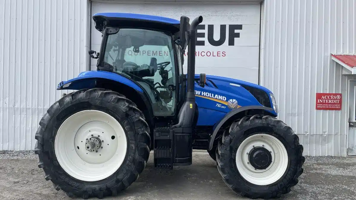 Gallery image 1 for Used 2021 New Holland T6.180 Tractor