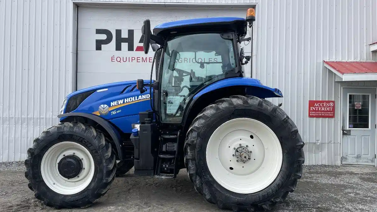 Gallery image 2 for Used 2021 New Holland T6.180 Tractor