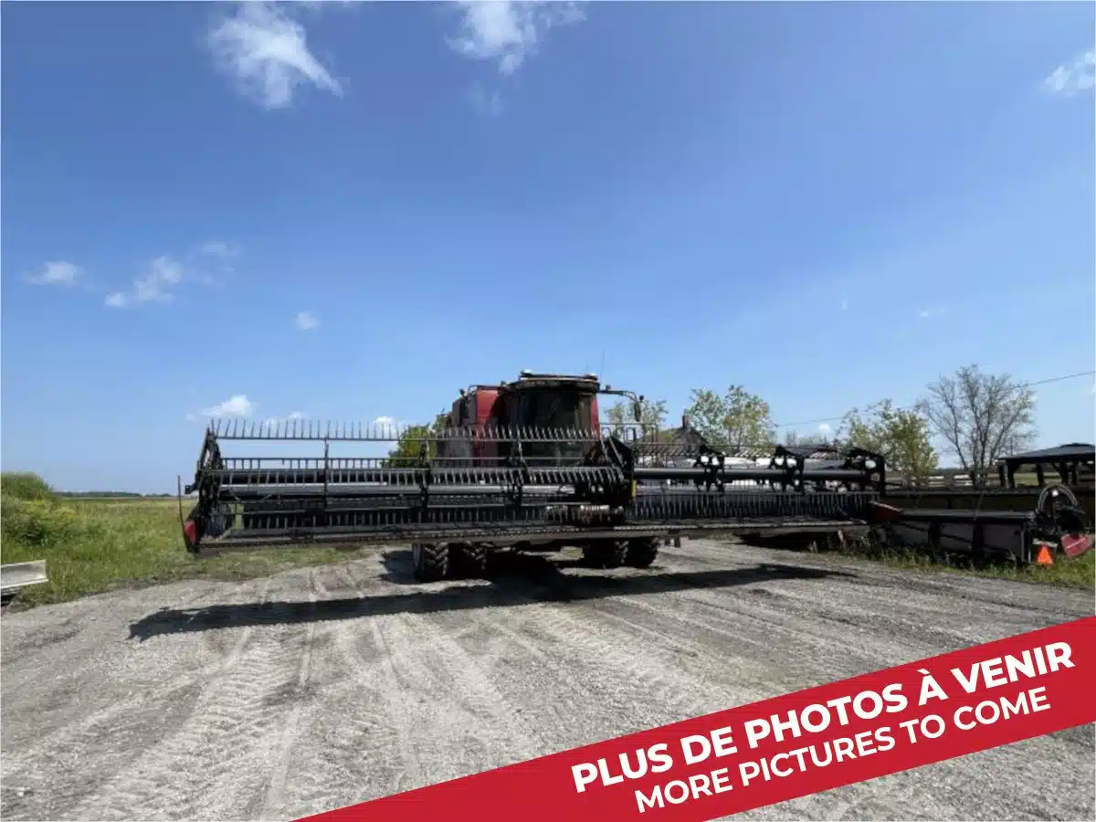 Gallery image 2 for Used 2004 Case IH 2062 Header - Draper