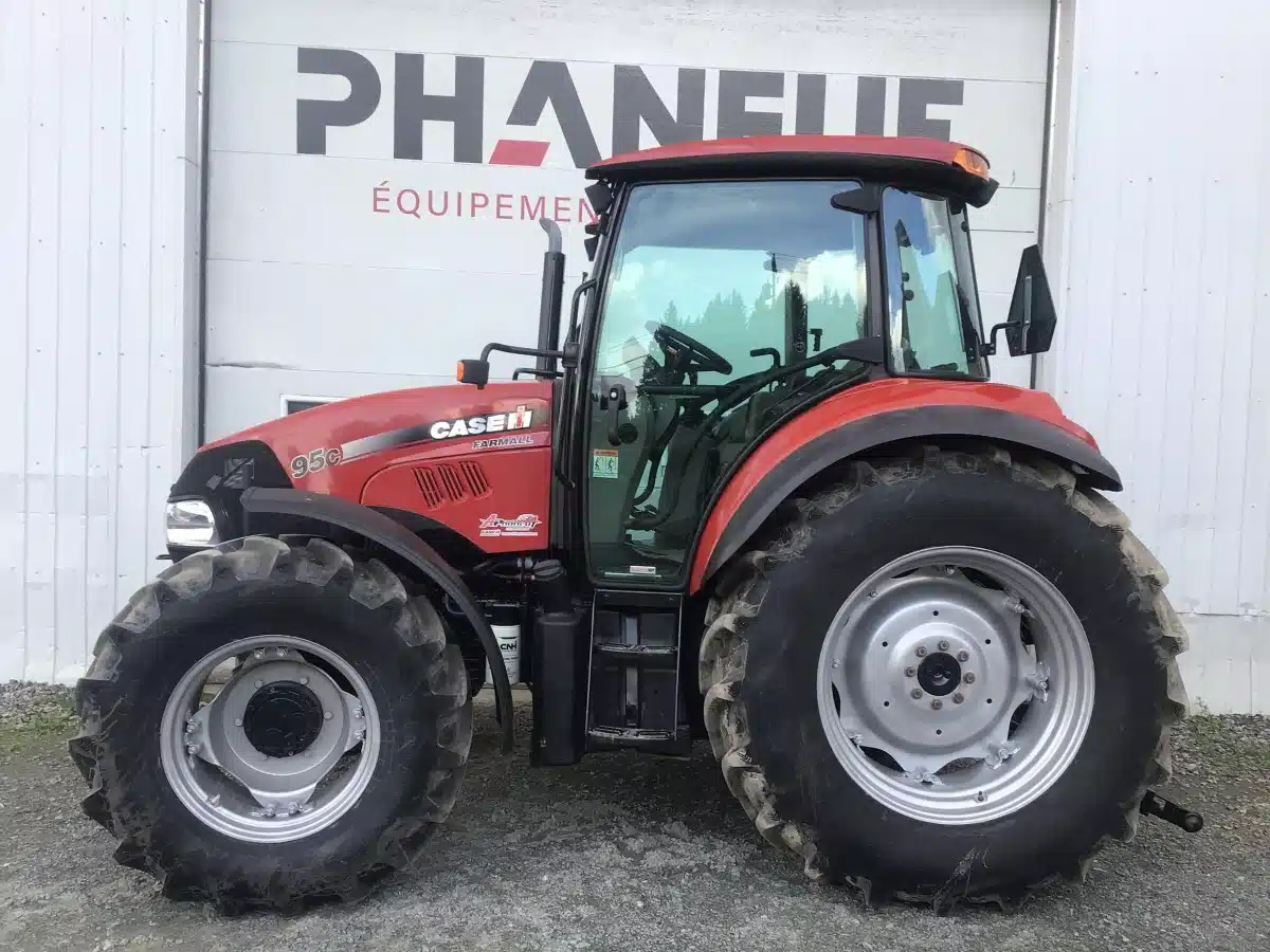 Gallery image 2 for Used 2018 Case IH FARMALL 95C Tractor