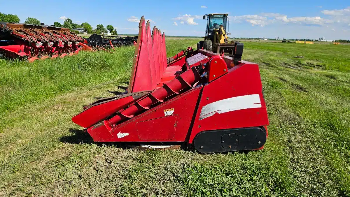 Gallery image 2 for Used 2007 Case IH 2608 Header - Row Crop