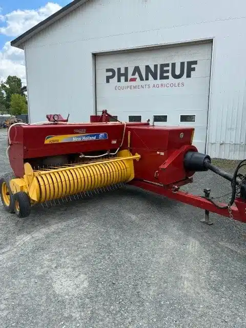 Gallery image 1 for Used 2010 New Holland BC5070 Square Baler - Small