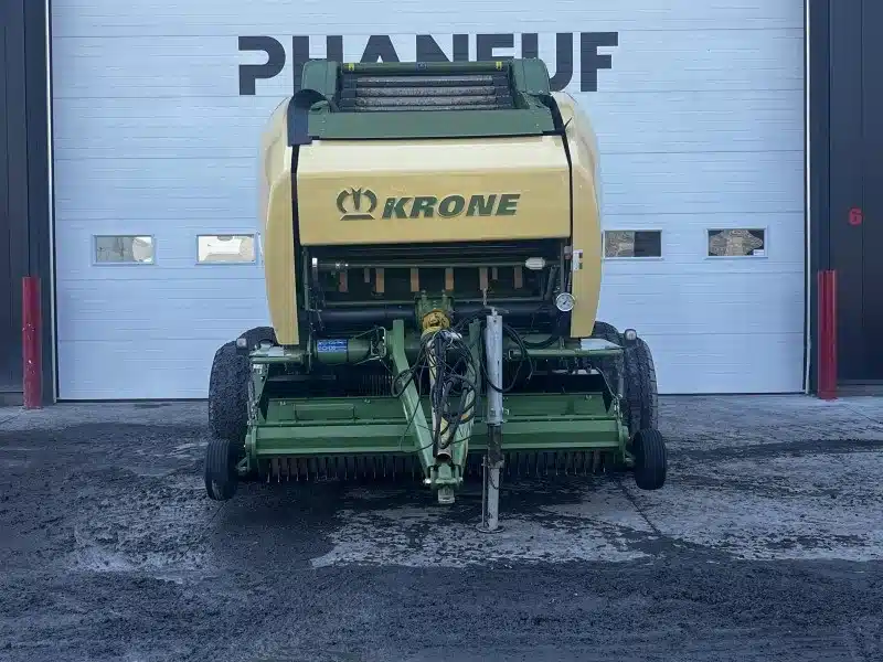 Gallery image 2 for Used 2016 Krone COMPRIMA V 150 XC T Round Baler