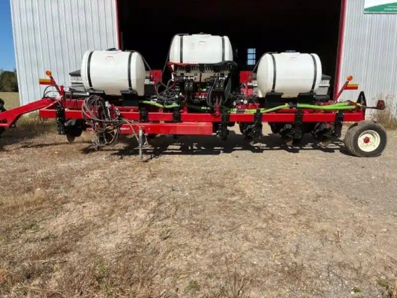 Gallery image 2 for Used 2017 Case IH 1225 Planter