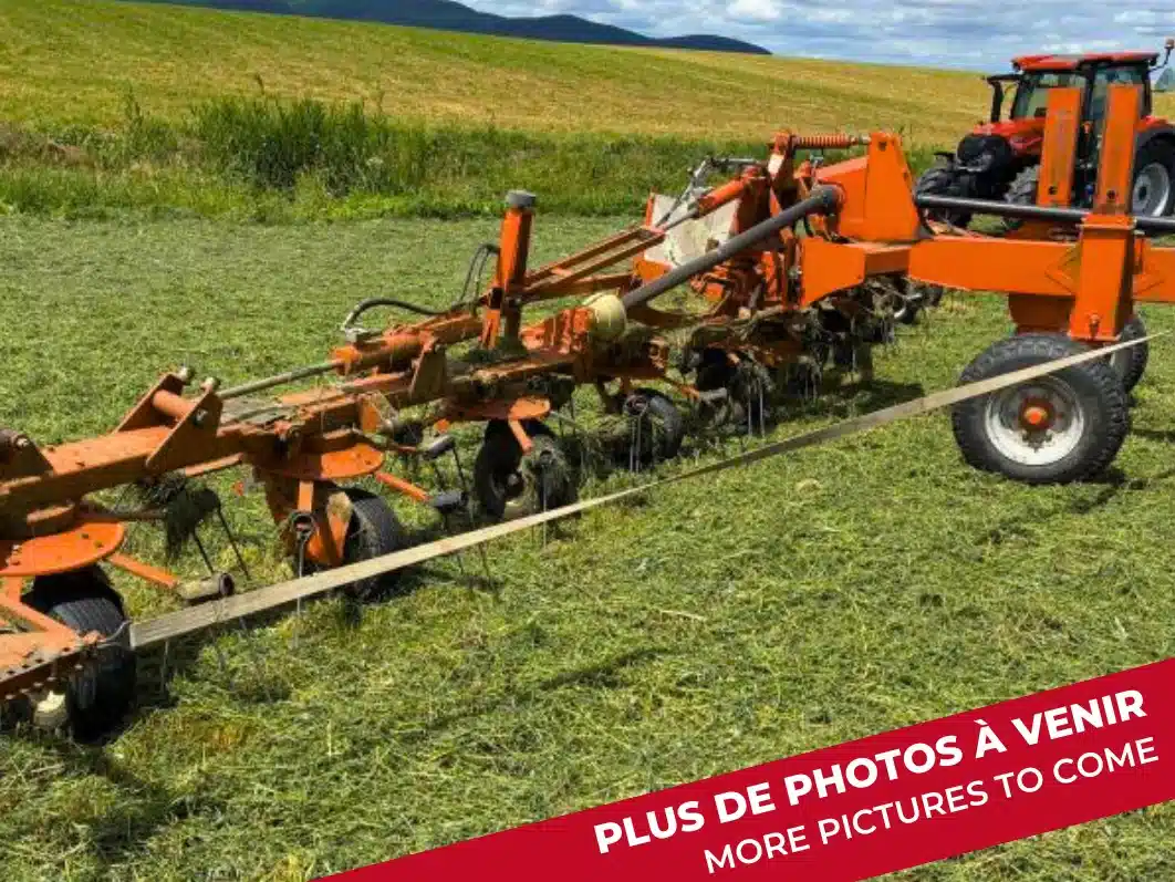 Gallery image 2 for Used 2009 Kuhn GF13002 Tedder