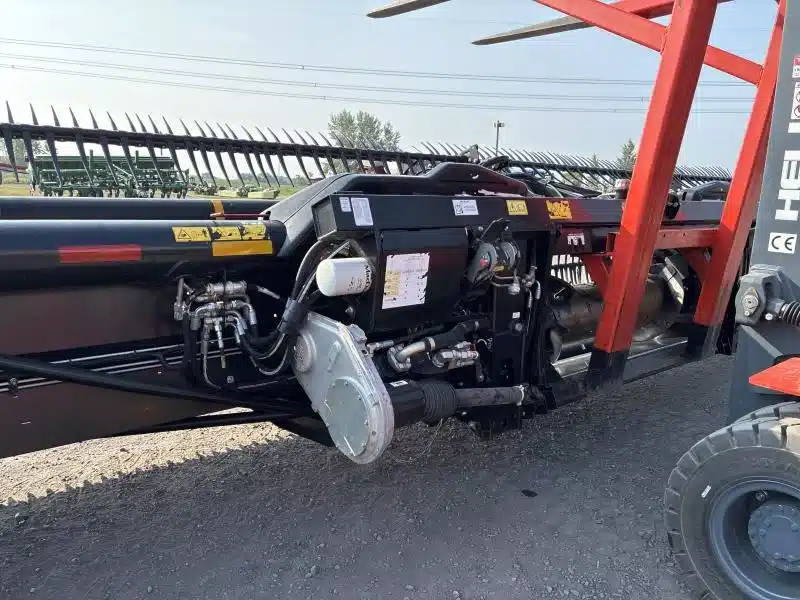 Gallery image 2 for Used 2020 MacDon FD140 Header - Flex Draper