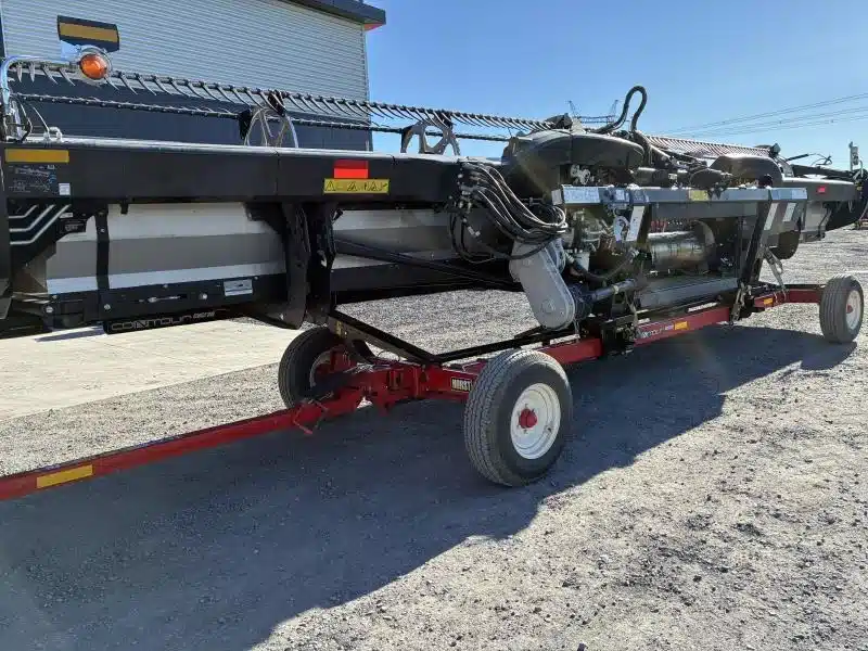 Gallery image 2 for Used 2022 MacDon FD235 Header - Flex Draper
