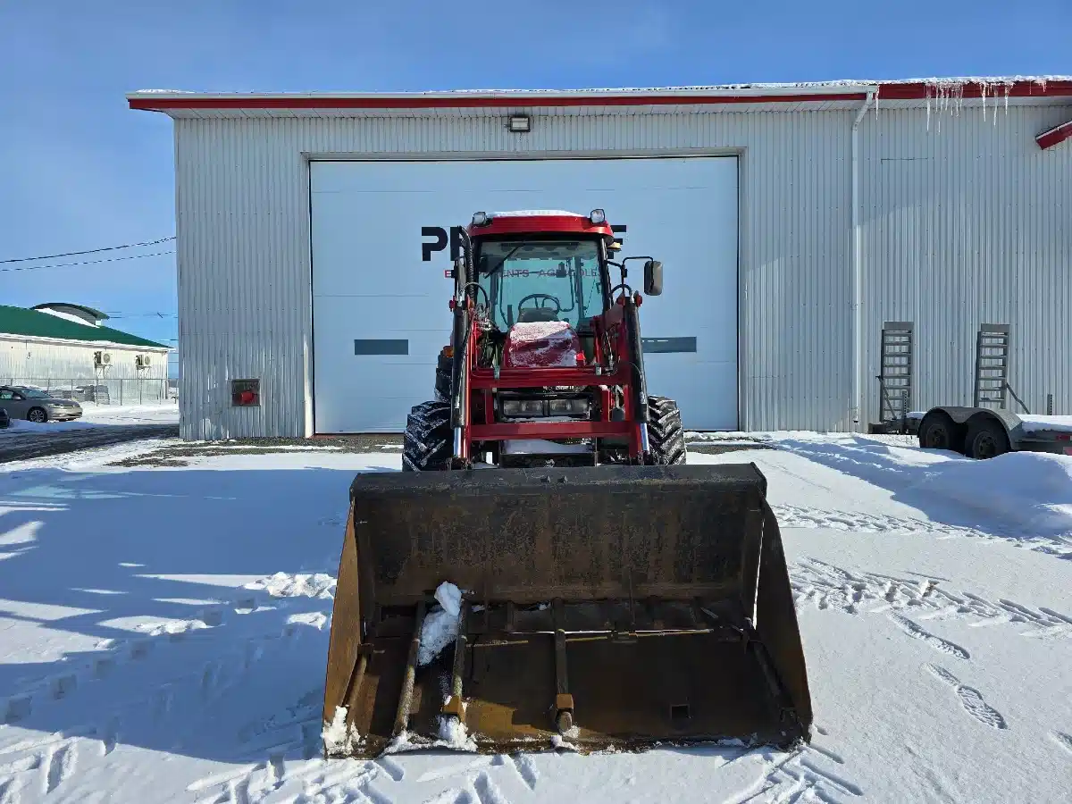 Gallery image 2 for 2013 Case IH FARMALL 95 Tractor