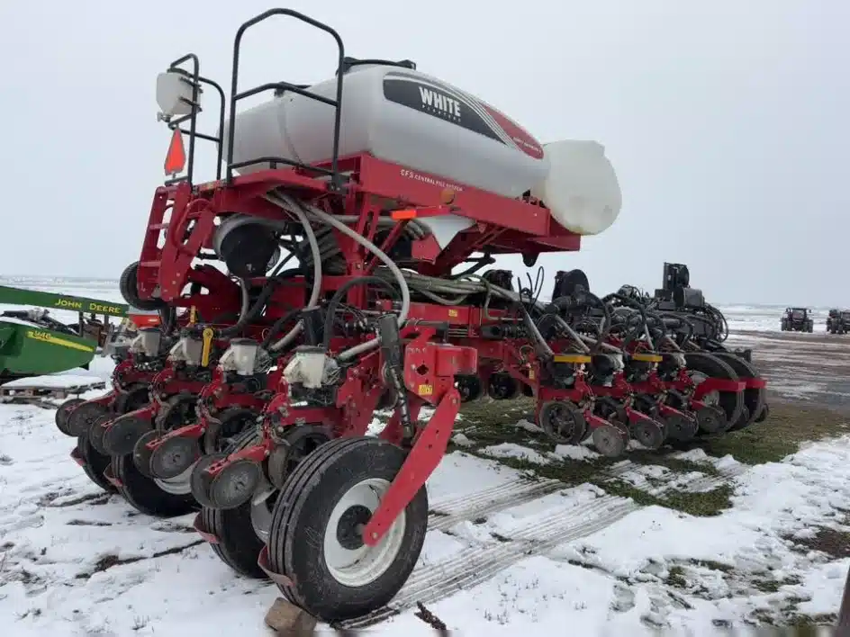 Gallery image 1 for 2021 White 9816VE Planter