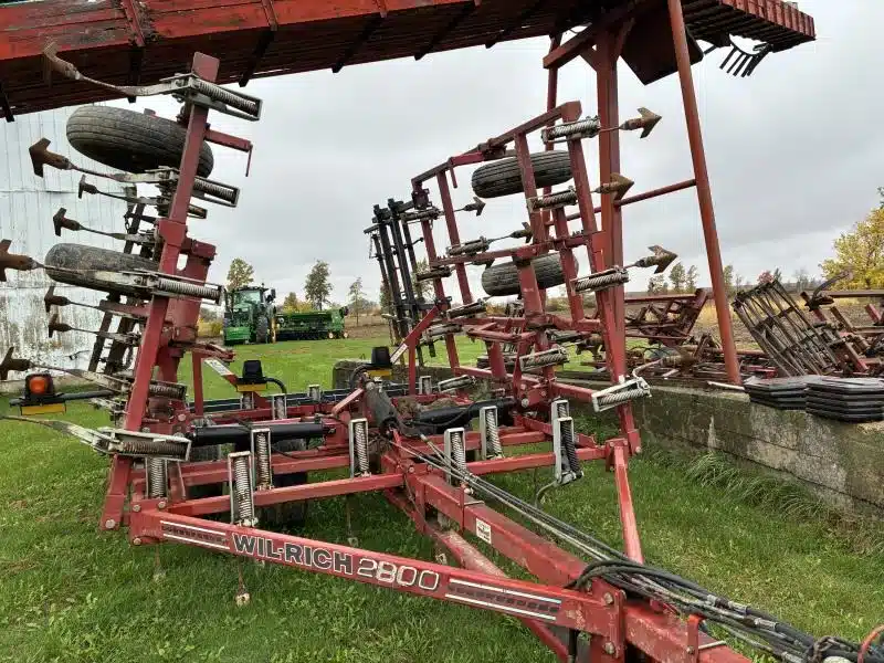 Used 2010 Wil-Rich 2800 Cultivator