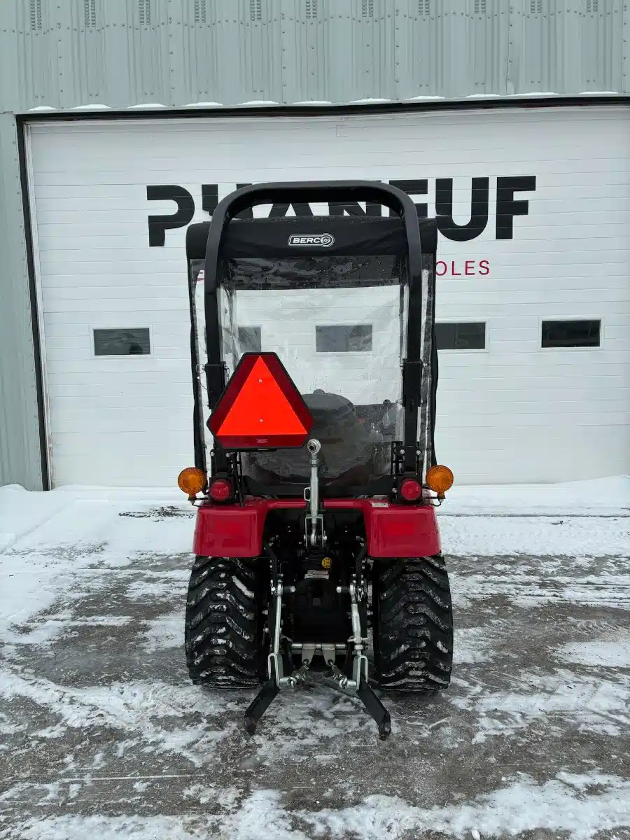 Gallery image 2 for 2023 Mahindra EMAX20S HST-L Tractor