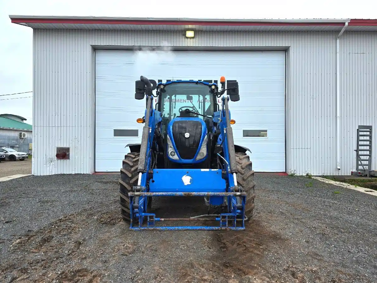 Photo de la Galerie 2 pour 2018 New Holland T5.110 Tracteur