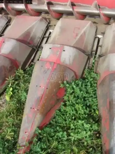 Gallery image 2 for Used 2002 Case IH 1083 Header - Row Crop