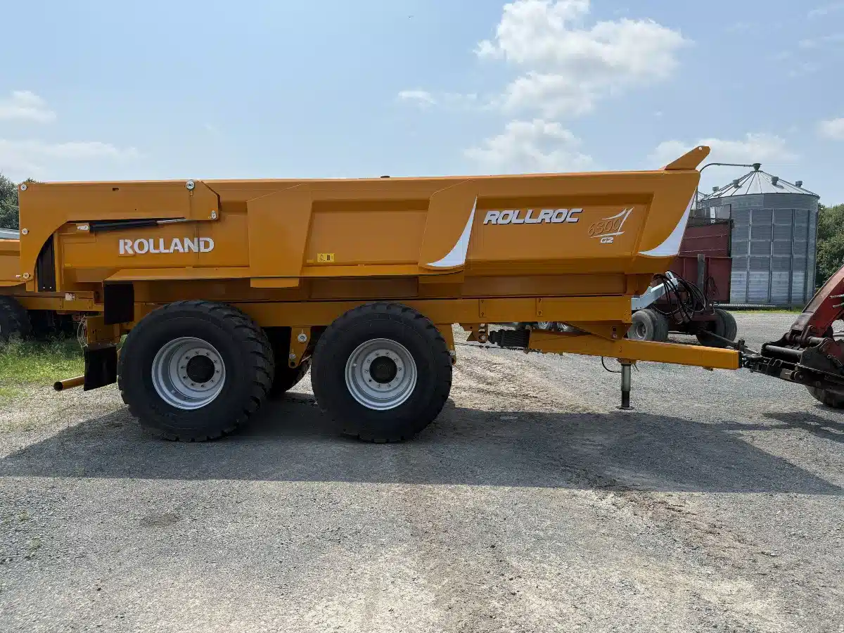 Photo de la Galerie 1 pour Rolland Rollroc 6300 Épandeur