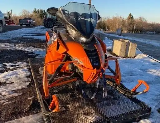 Gallery image 2 for Used 2014 Arctic Cat XF 9000 Snowmobile