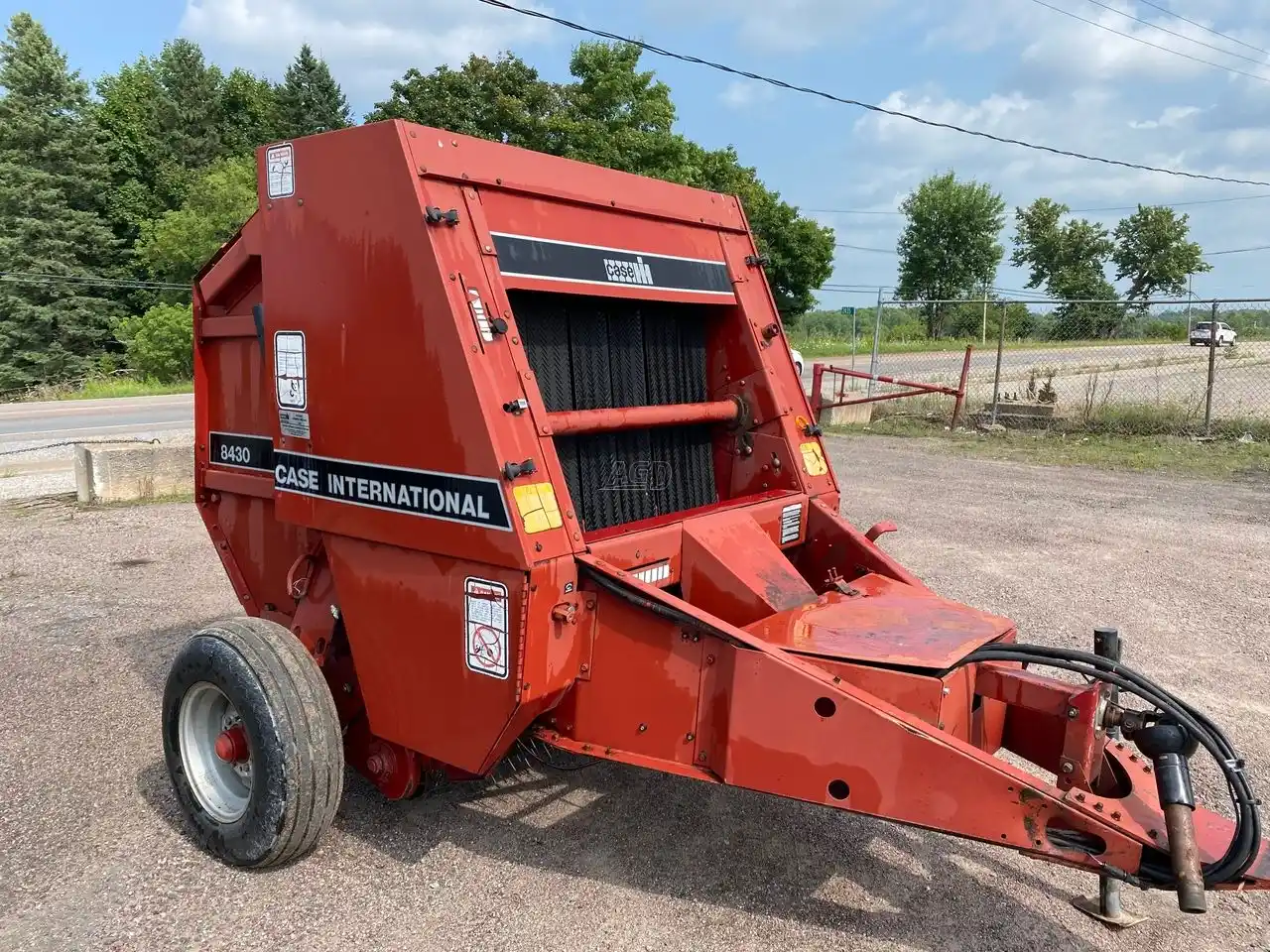 Gallery image 2 for Used Case IH 8430 Round Baler