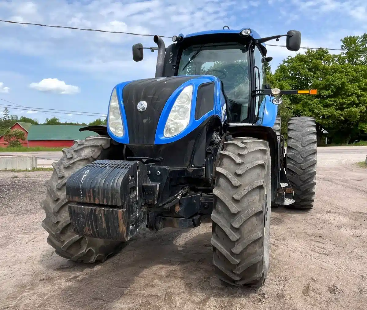 Gallery image 2 for Used 2011 New Holland T8.275 Tractor