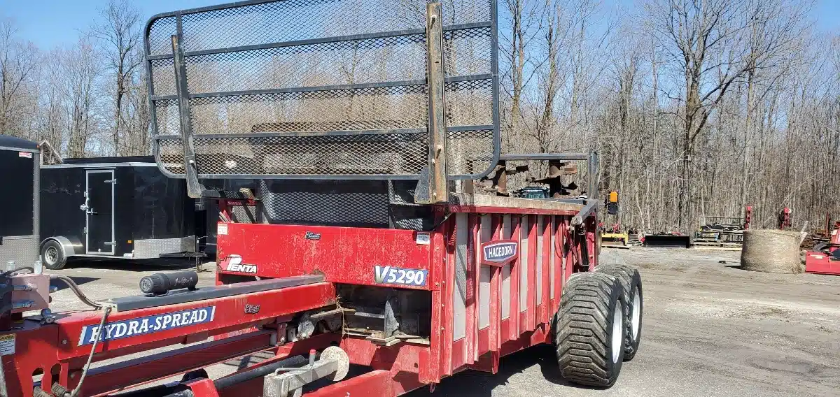 Gallery image 2 for Used 2021 Penta V5290 Manure Spreader