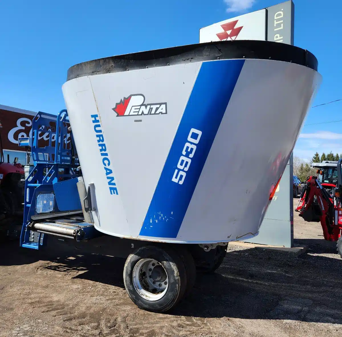 Gallery image 2 for Used Penta 5930 TMR Mixer