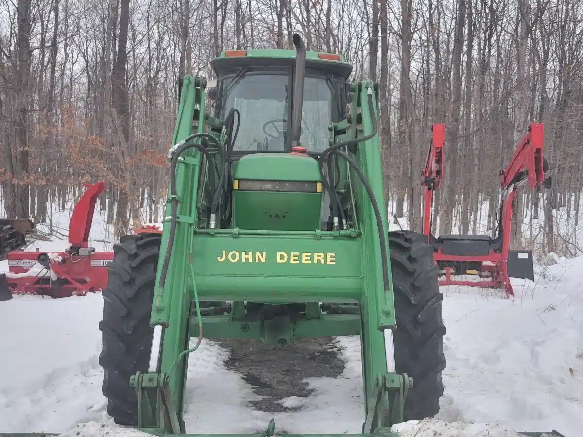 Gallery image 2 for 1988 John Deere 2950 Tractor