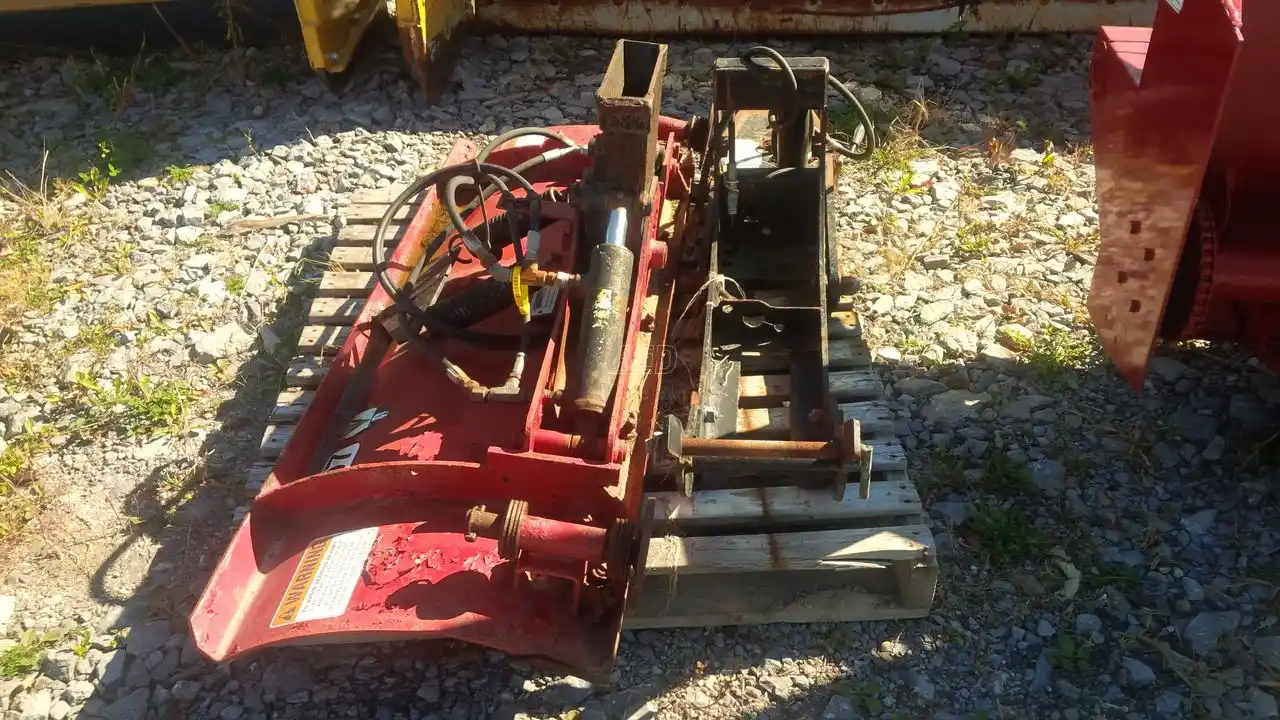 Gallery image 1 for Used Case IH BMX160H Snow Blade