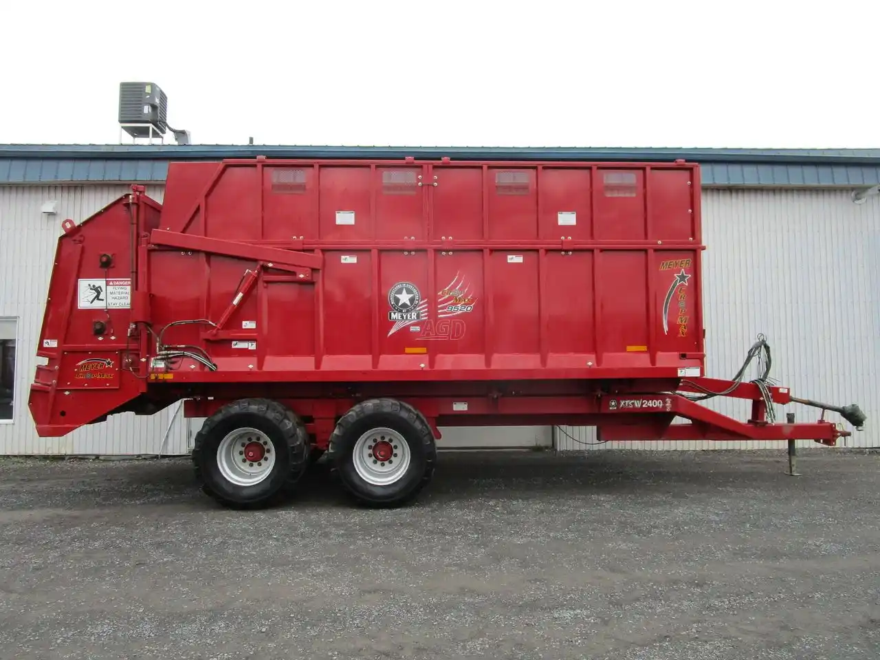 Gallery image 2 for Used 2020 Meyer 9520 Manure Spreader