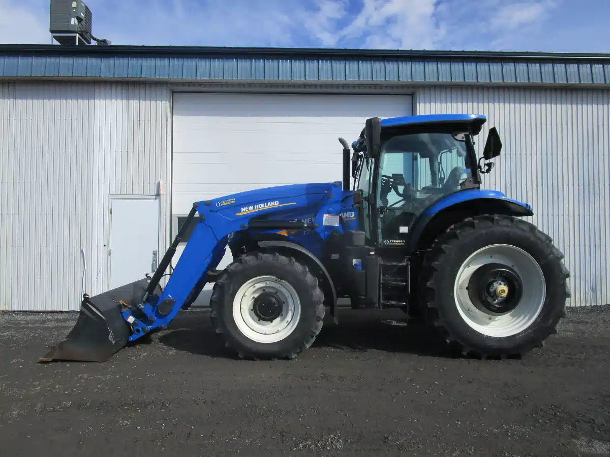 Gallery image 2 for Used 2019 New Holland T7.175 Tractor