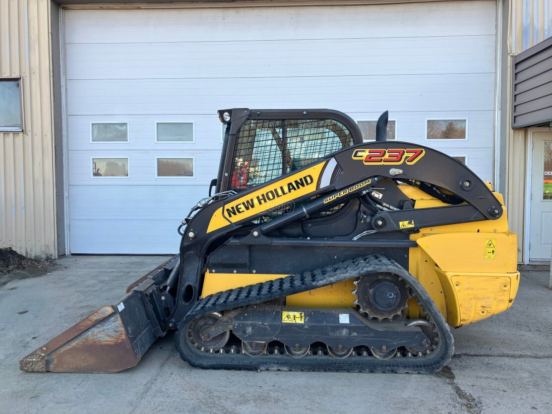 Gallery image 2 for Used 2021 New Holland C237 Track Loader