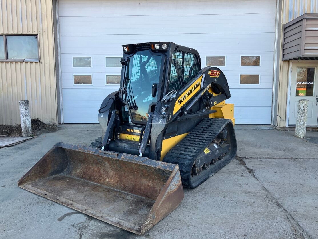Gallery image 1 for Used 2021 New Holland C237 Track Loader