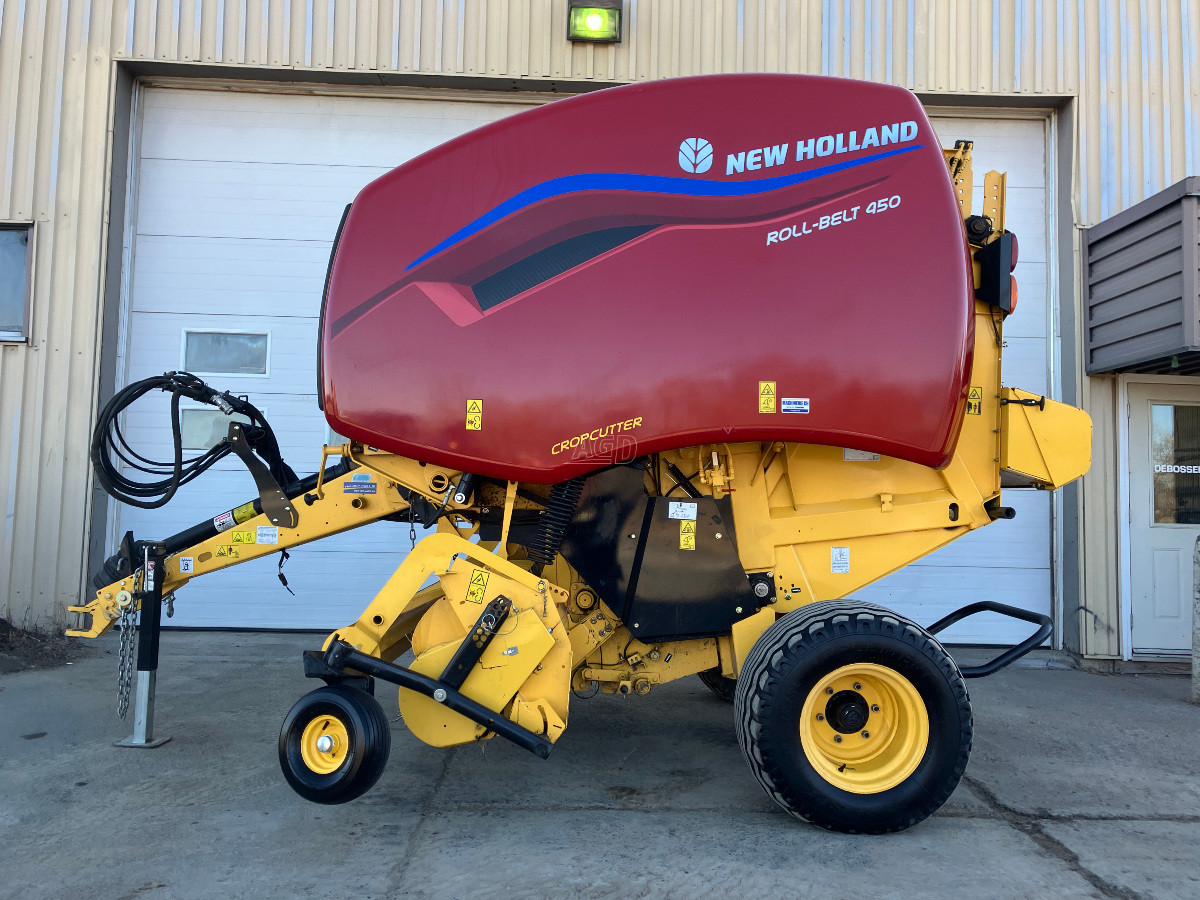 Gallery image 2 for Used 2022 New Holland ROLL-BELT 450 Round Baler