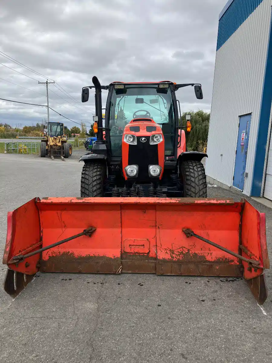 Gallery image 2 for Used 2018 Kubota M6-111 Tractor