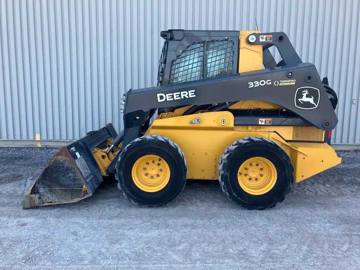 Gallery image 2 for Used 2020 John Deere 330G Skid Steer