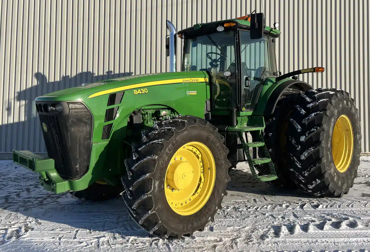 Gallery image 1 for Used 2007 John Deere 8430 Tractor