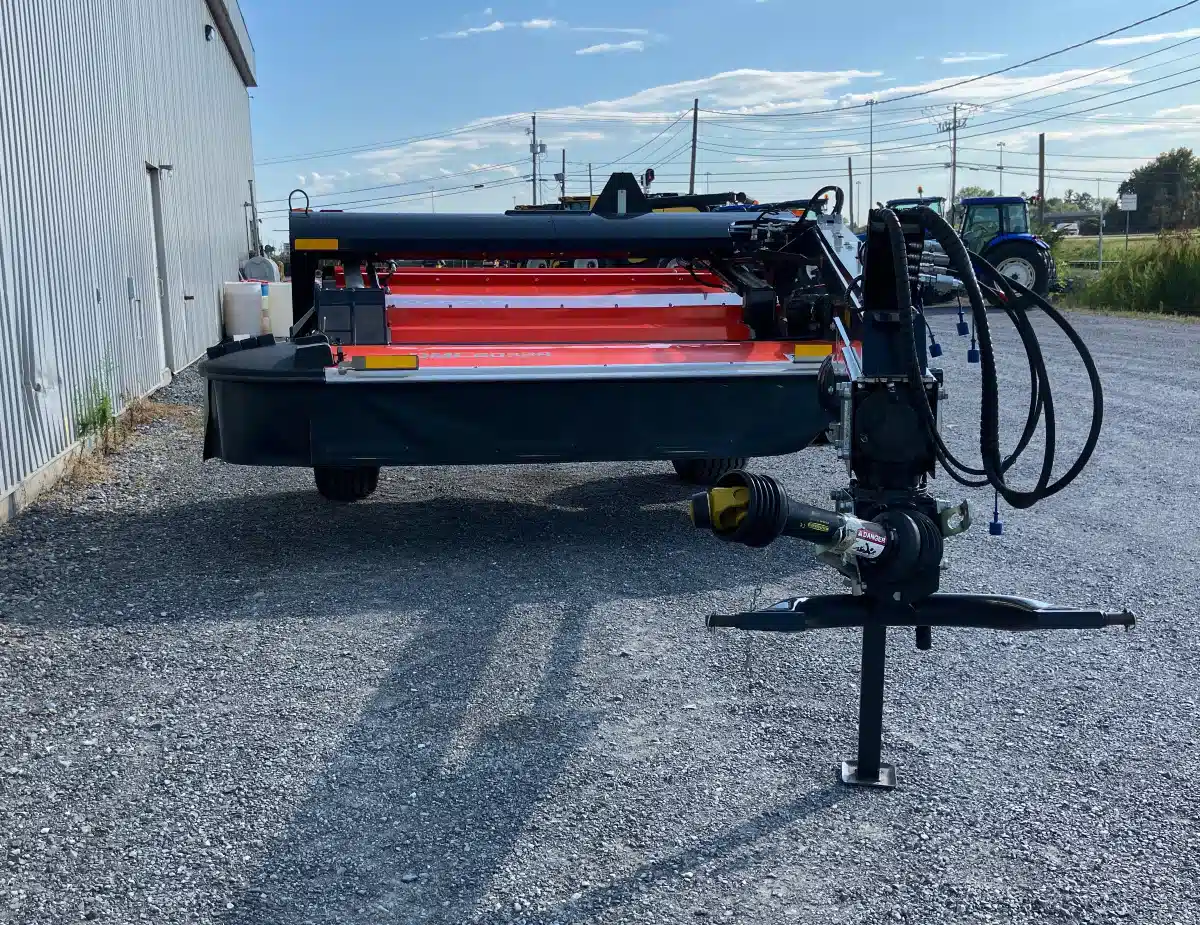 Gallery image 2 for Used 2021 Kubota DMC8032R Disc Mower Conditioner