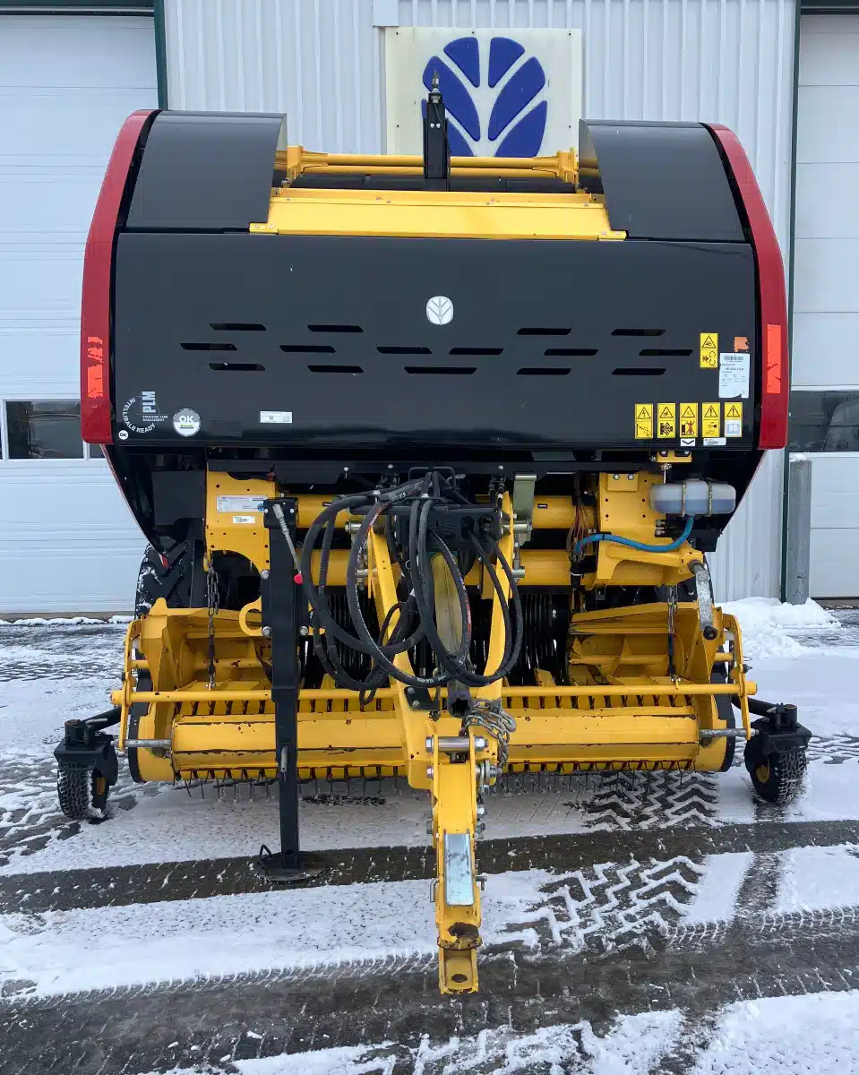 Gallery image 2 for Used 2022 New Holland PROBELT 450 Round Baler