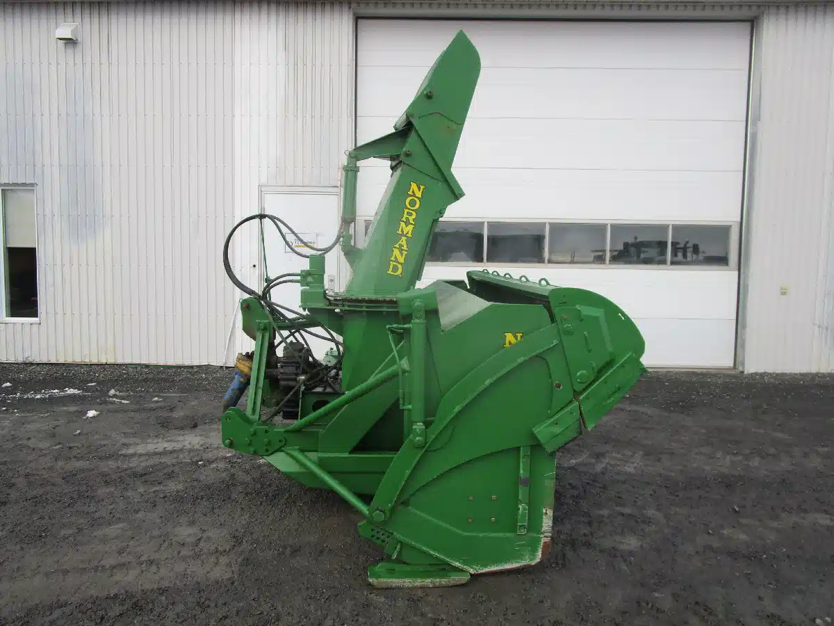 Used 2000 Normand N98-342 Snow Blower