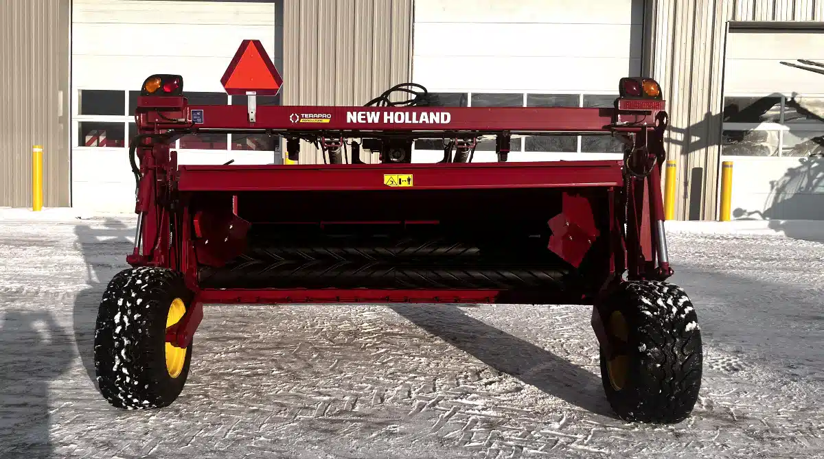 Gallery image 2 for 2022 New Holland DB312R Disc Mower Conditioner