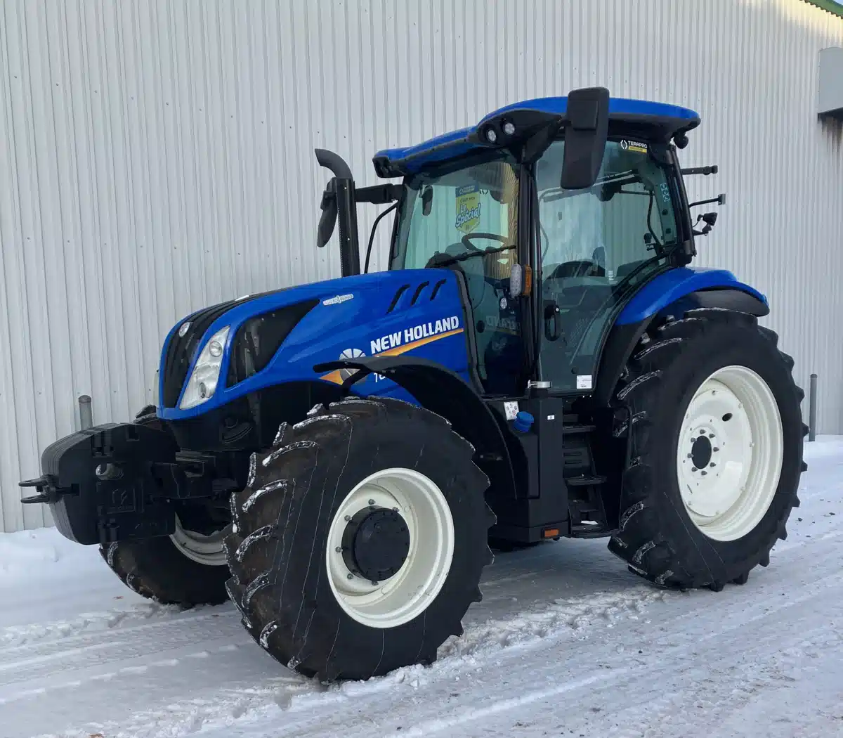 Gallery image 2 for 2022 New Holland T6.155 Tractor