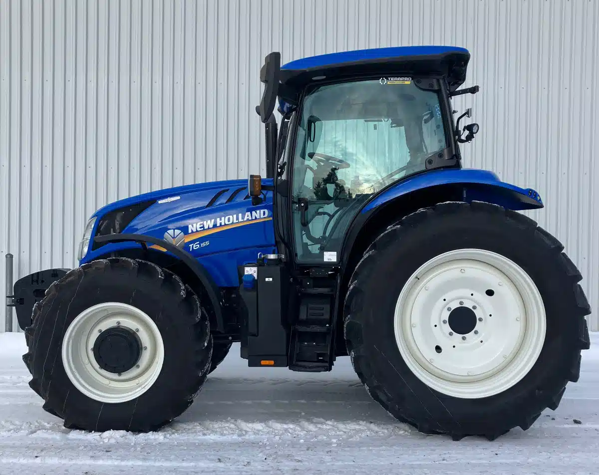 New 2022 New Holland T6.155 Tractor