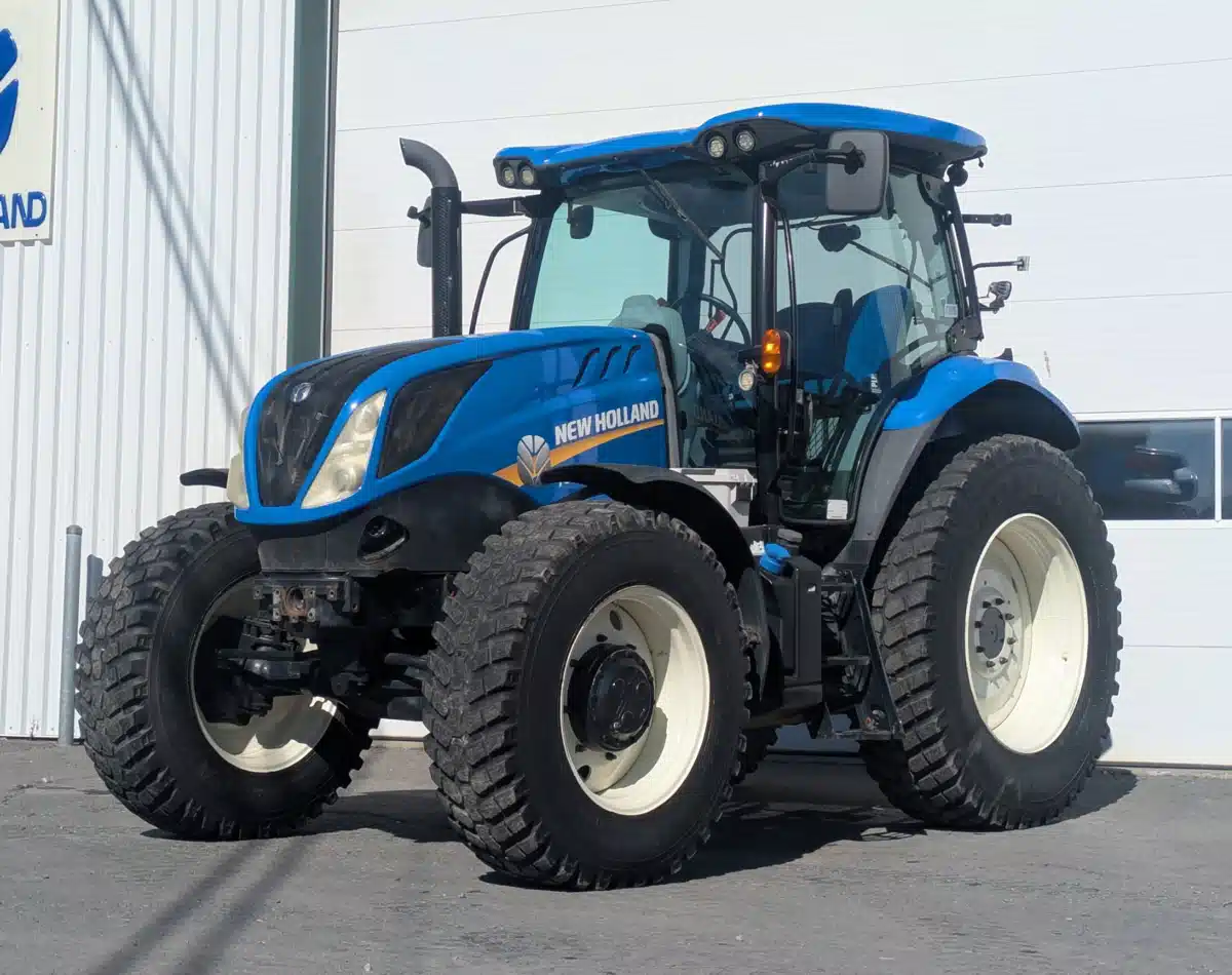 Photo de la Galerie 2 pour 2016 New Holland T6.155 Tracteur