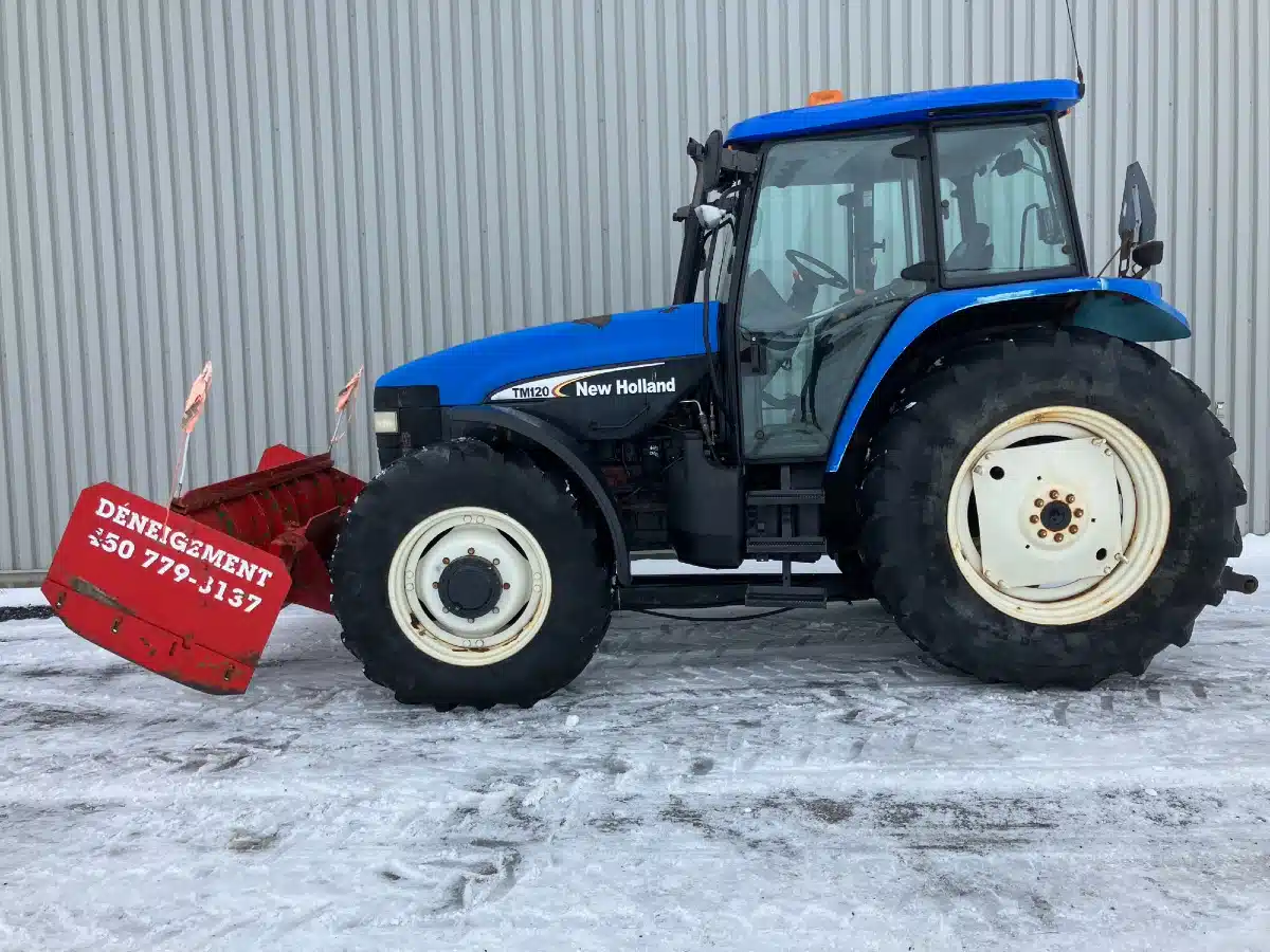 Gallery image 1 for 2003 New Holland TM120 Tractor
