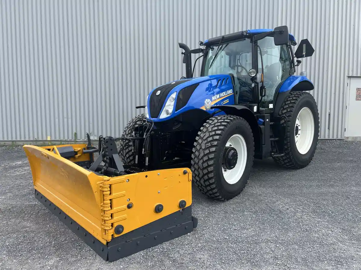 Photo de la Galerie 1 pour 2023 New Holland T6.145 Tracteur
