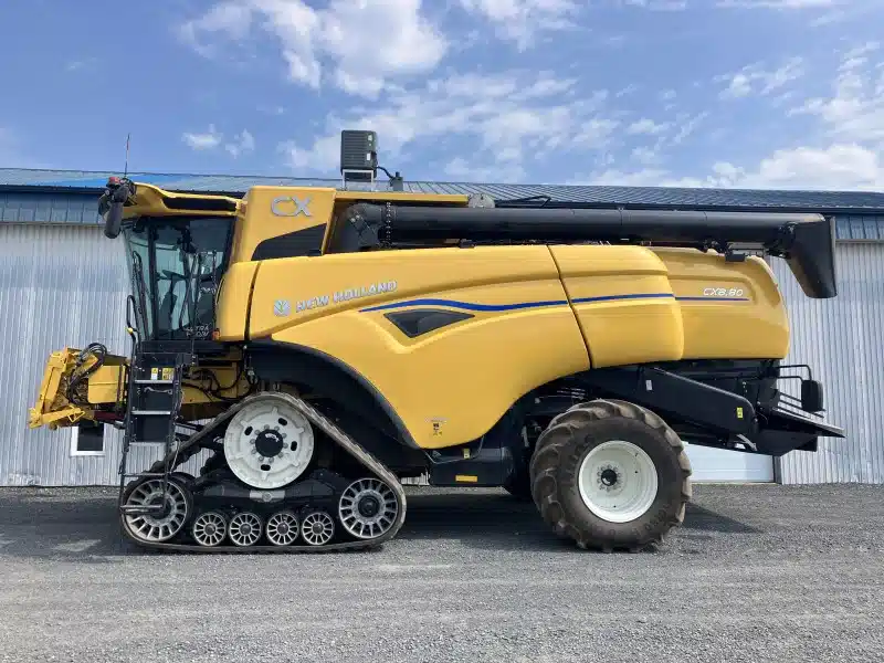 Gallery image 2 for 2023 New Holland CX8.80 Combine